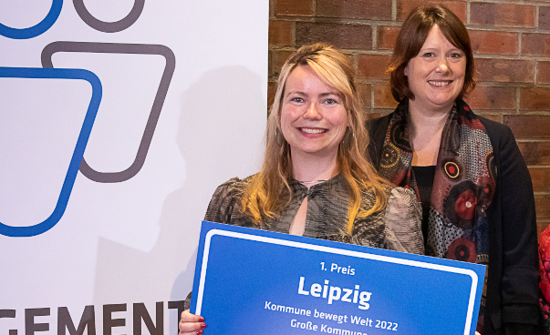 Gewinnerfoto Leipzig 2022 mit Sophie Kratzer und Sabine Willenberg