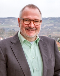 Porträt von Oberbürgermeister Ralf Claus aus Ingelheim
