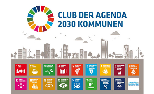 Logo des Clubs: Die graue Silhouette einer Stadt über den globalen Nachhaltigkeitssymbolen.